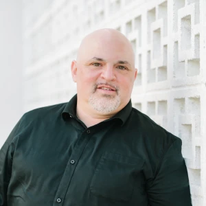 image of agent Jay Mills